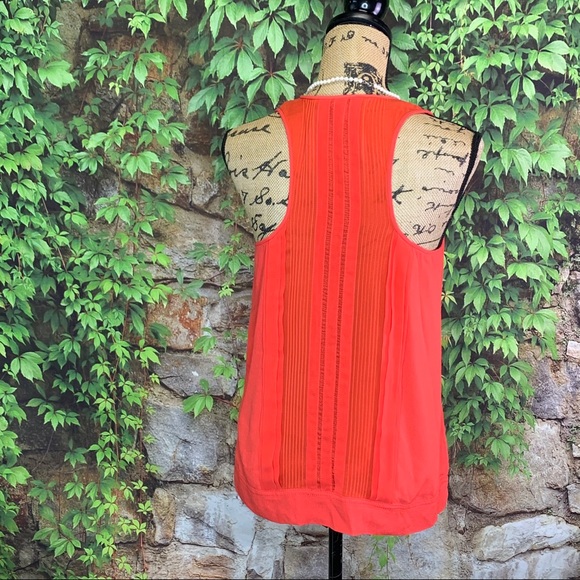 DIANE VON FURSTENBERG Crepe Slice Sleeveless Poppy Colored Top, 0 - Picture 7 of 15